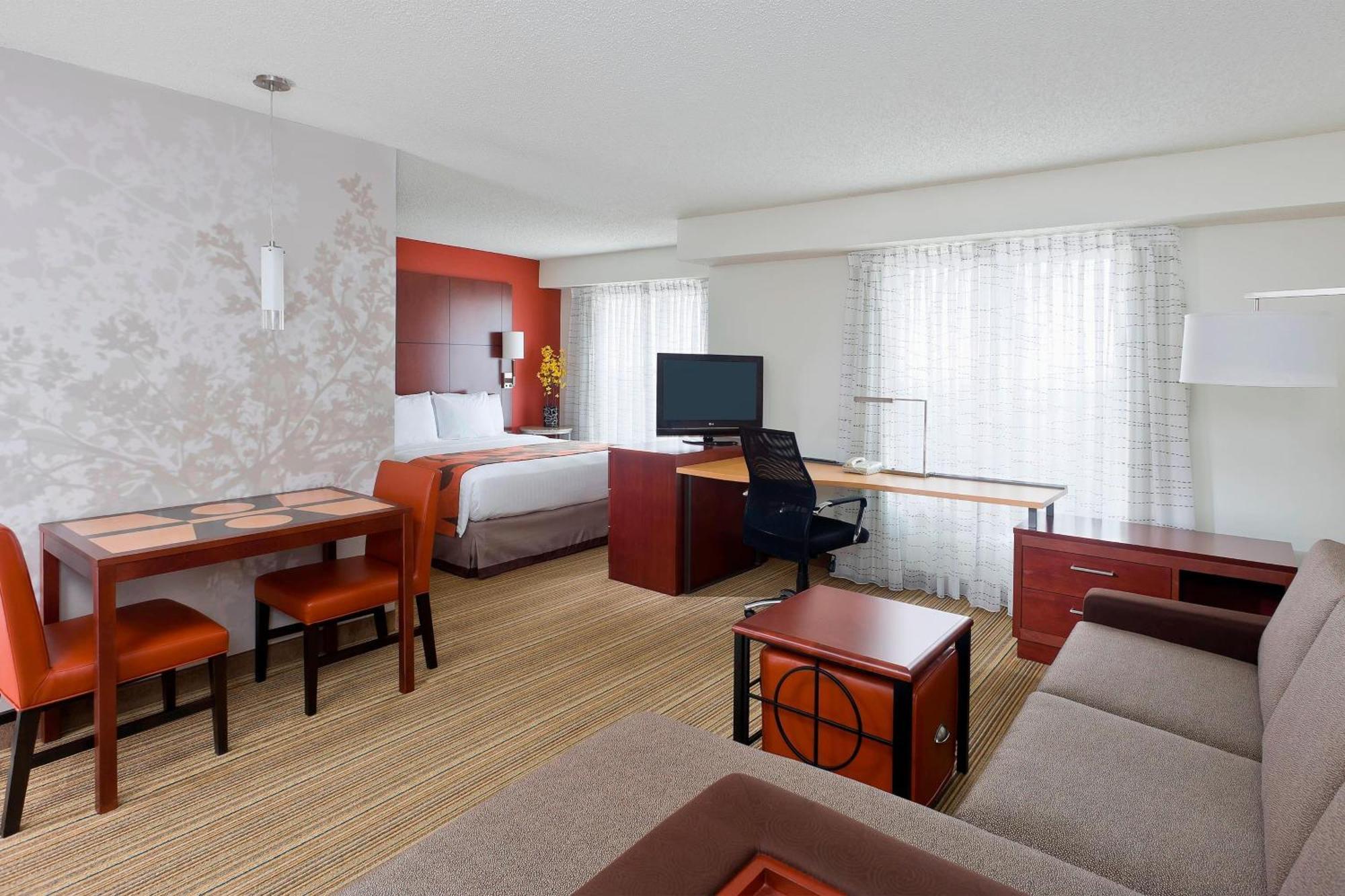 Residence Inn By Marriott Dallas Льюисвилл Экстерьер фото
