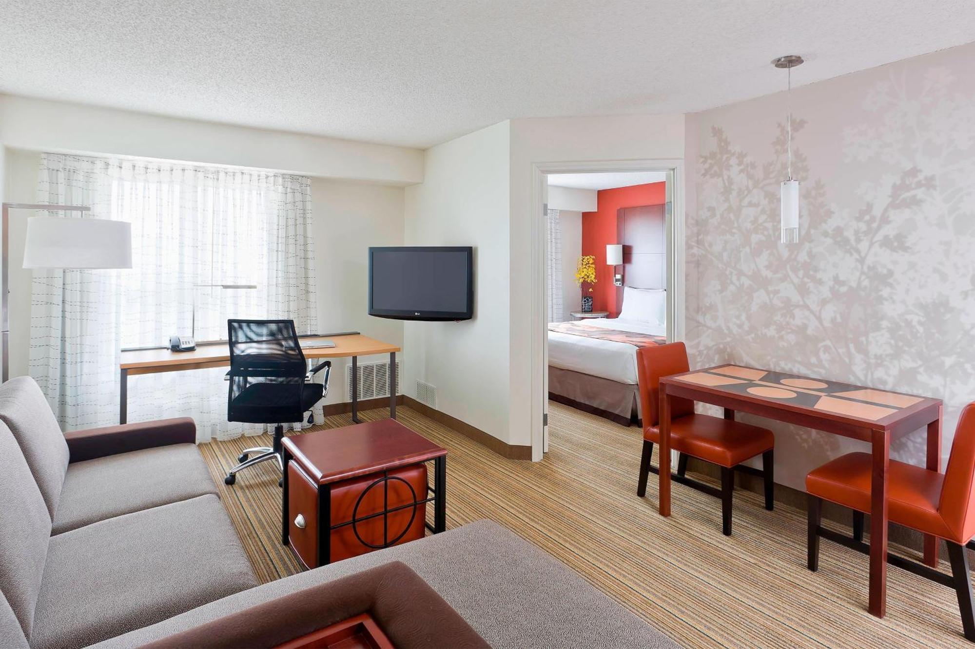 Residence Inn By Marriott Dallas Льюисвилл Экстерьер фото